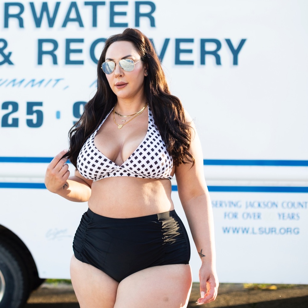 Rosegal Plus Size 2 piece Swimsuit Pinup Style